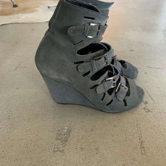 Surface to air shoes - Picture 2 of 3